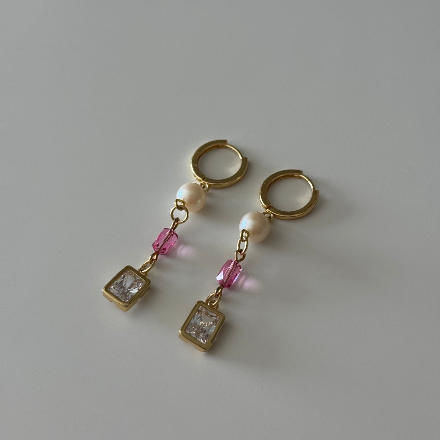 Evelyn Dangle Earrings