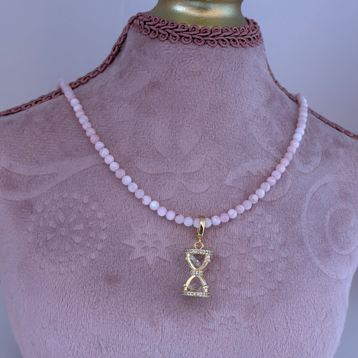 The Hourglass - Elisa Charms