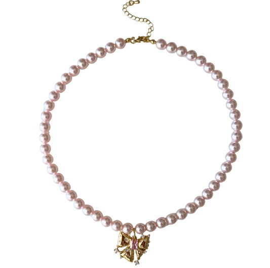 Clara Pearl Necklace
