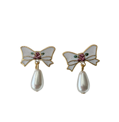 Chloe Dangle Earrings