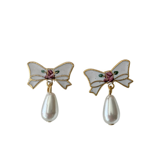 Chloe Dangle Earrings