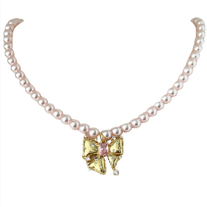Chloe Pearl Necklace