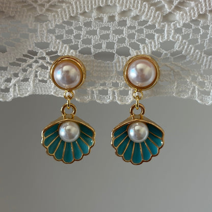 Caroline Earrings - Elisa Charms