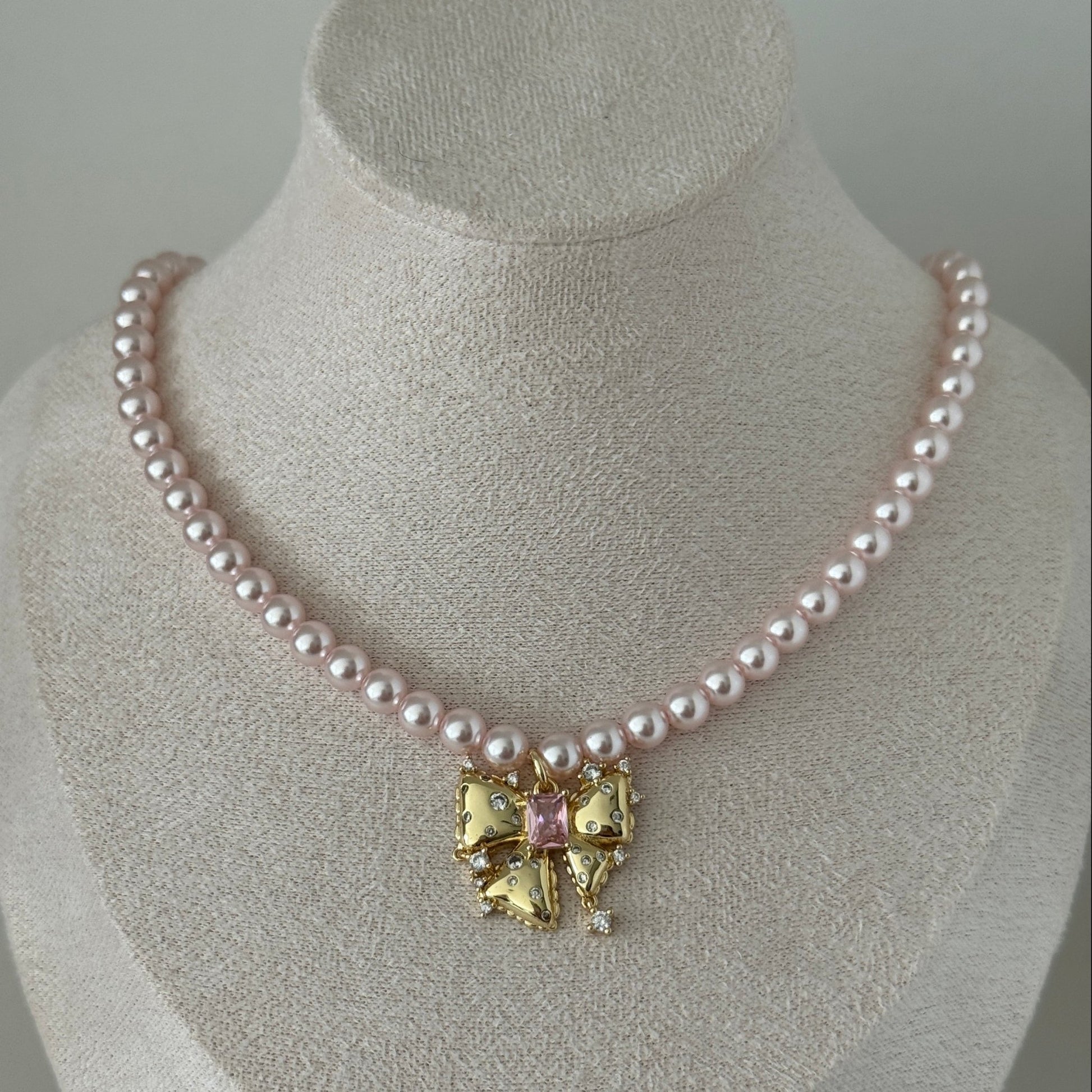 Chloe Pearl Necklace - Elisa Charms